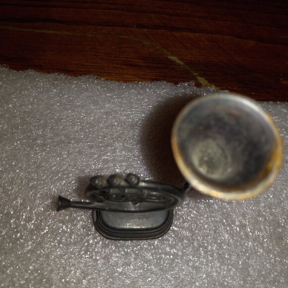 Miniature French Horn Vintage Pencil Sharpener Die Cast - Picture 4 of 7